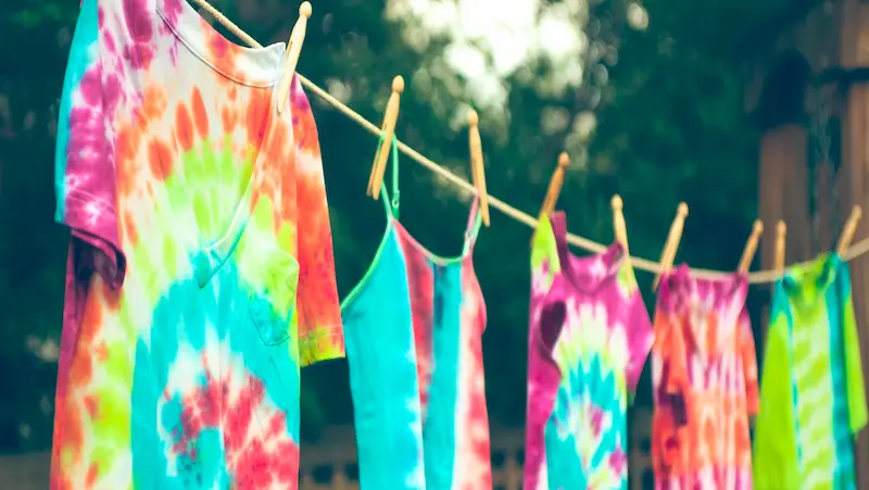 Tie and dye summer camp activities