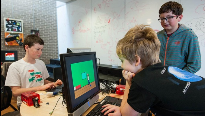 Make a computer game with Python, Teach Your Kids to Program