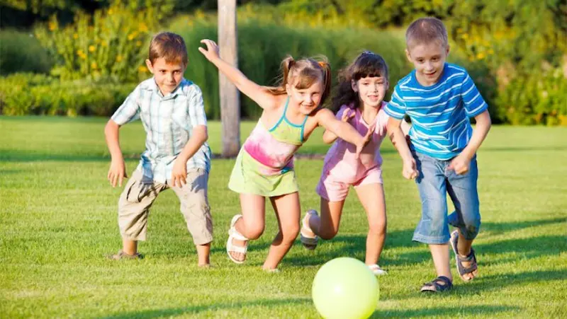 Ultimate Guide to Outdoor Games for Kids - Fun and Active Playtime Ideas