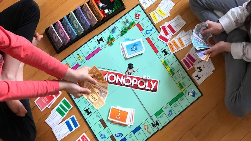 Top 5 financial literacy games for elementary students