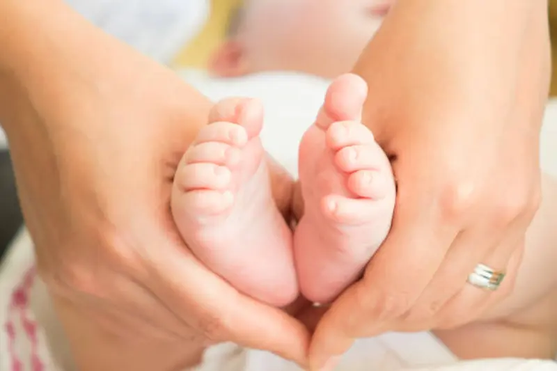  Advice for mom-to-be : Newborn Care and First Weeks
